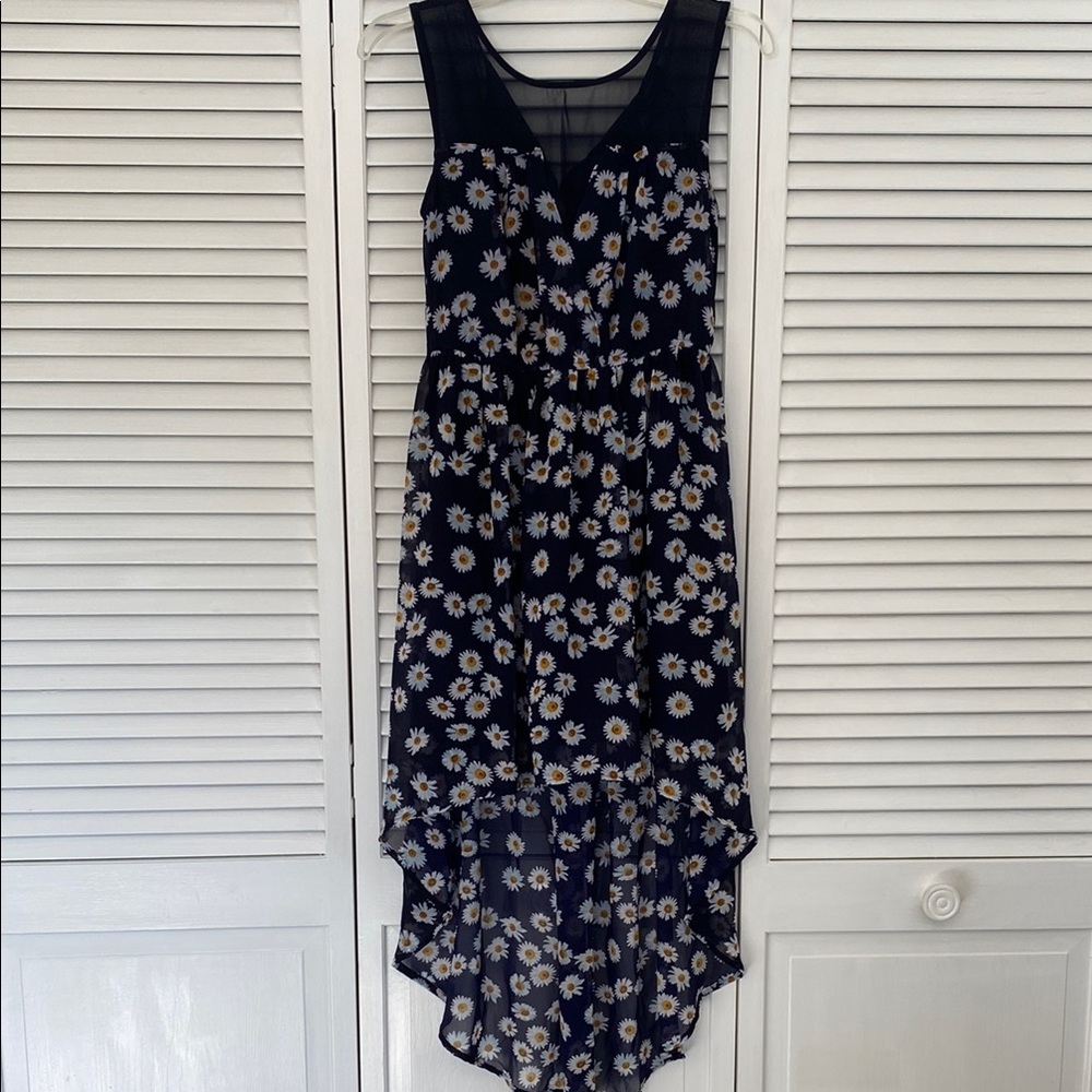 Forever 21 Floral Sleeveless Midi Women's Dress - Navy Blue and White Flowers